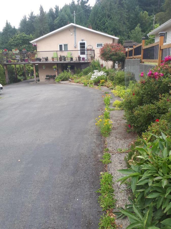 Bed & Breakfast Hummers Haven *